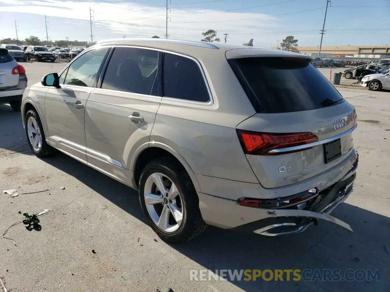 2 Photograph of a damaged car WA1LJBF79ND005427 AUDI Q7 2022