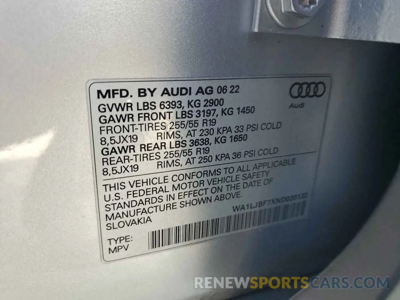 13 Photograph of a damaged car WA1LJBF7XND020132 AUDI Q7 2022