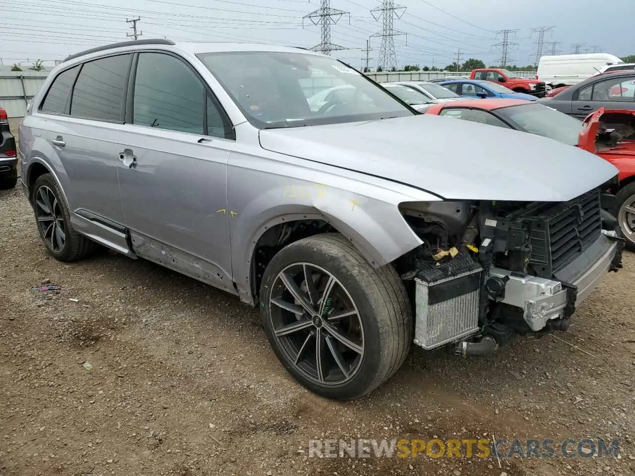4 Photograph of a damaged car WA1LXBF71ND006313 AUDI Q7 2022