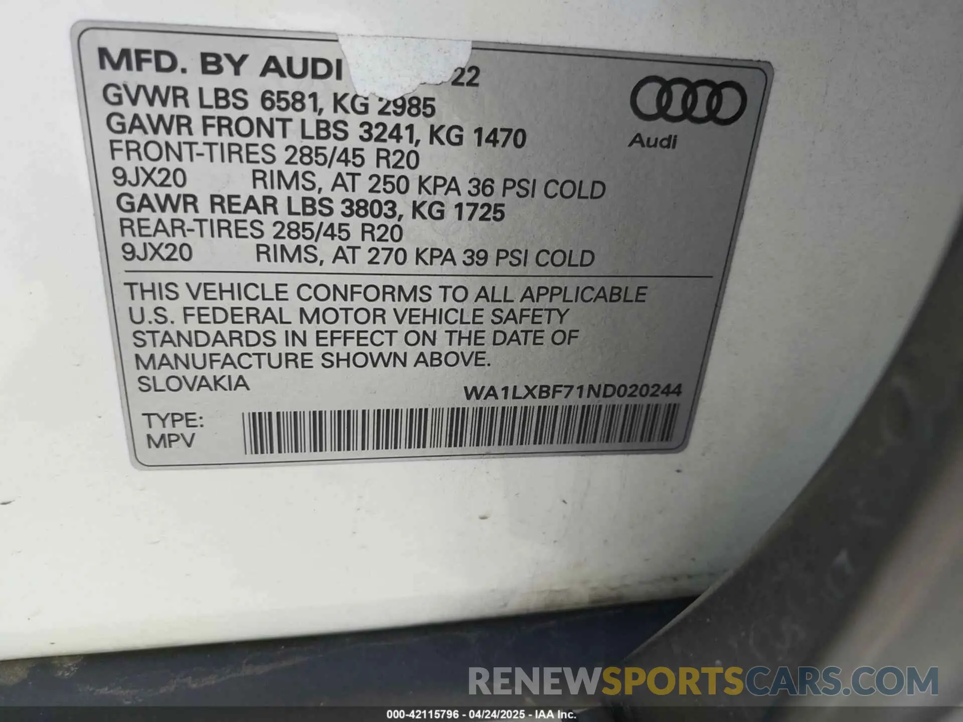 9 Photograph of a damaged car WA1LXBF71ND020244 AUDI Q7 2022