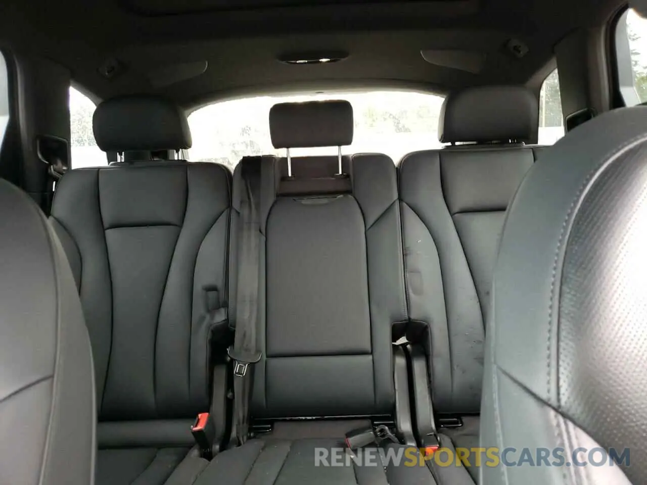 10 Photograph of a damaged car WA1LXBF74ND004300 AUDI Q7 2022