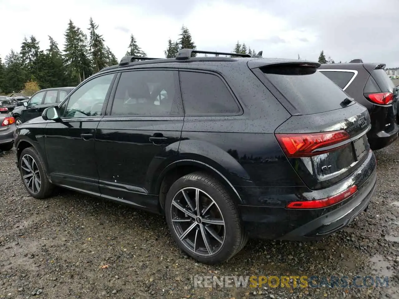 2 Photograph of a damaged car WA1LXBF74ND004300 AUDI Q7 2022