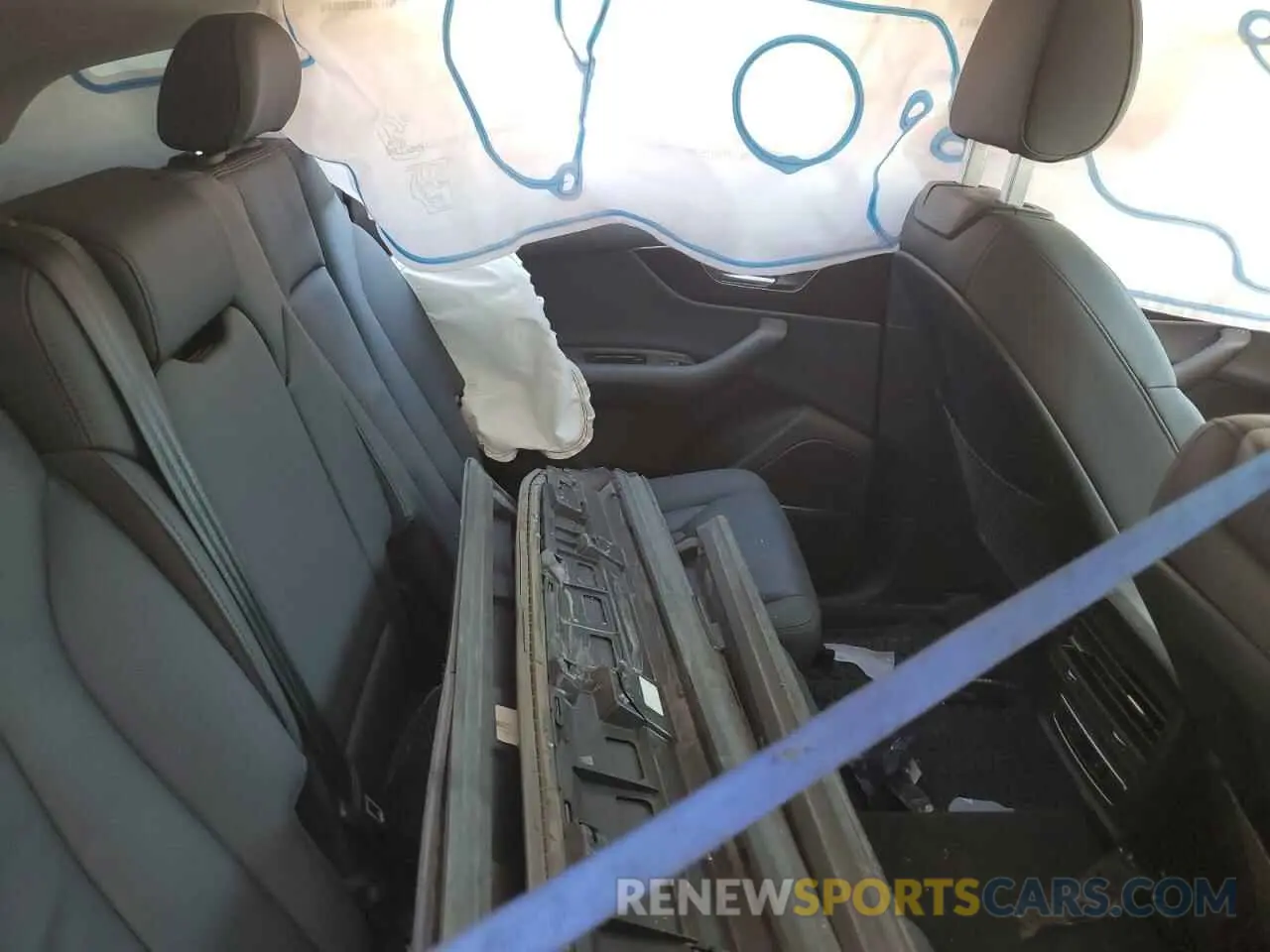 11 Photograph of a damaged car WA1LXBF74ND011411 AUDI Q7 2022