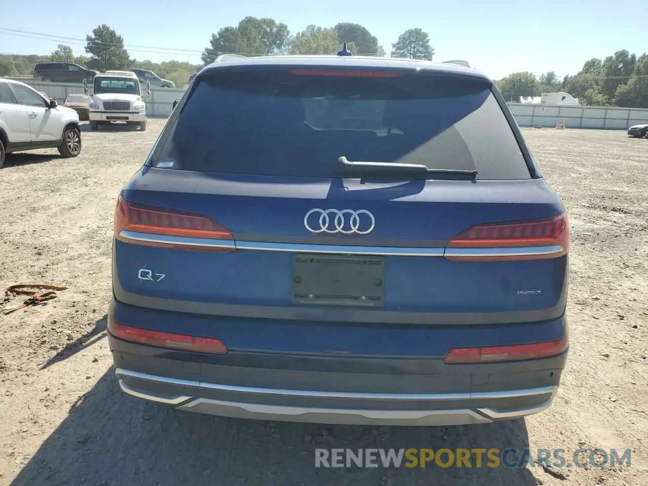 6 Photograph of a damaged car WA1LXBF74ND011411 AUDI Q7 2022