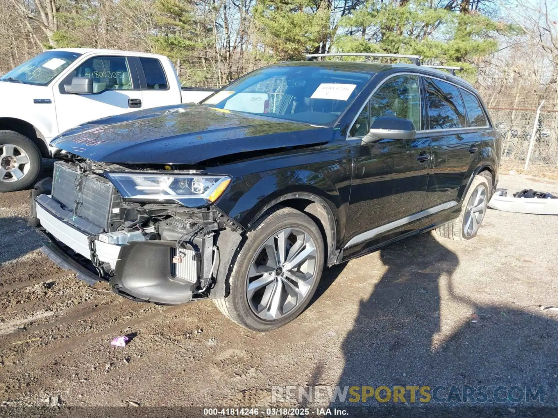 2 Photograph of a damaged car WA1LXBF74ND017516 AUDI Q7 2022