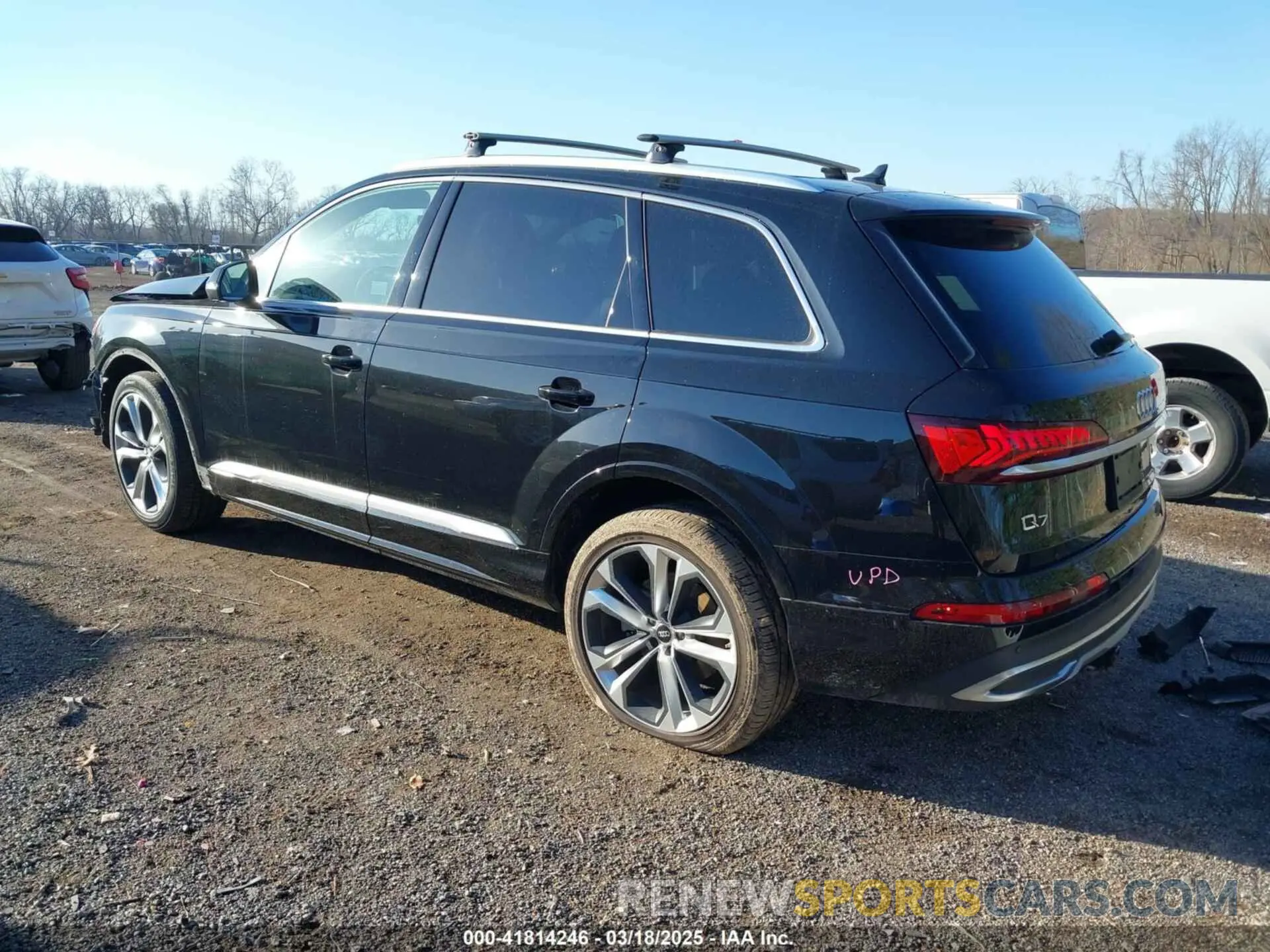 3 Photograph of a damaged car WA1LXBF74ND017516 AUDI Q7 2022