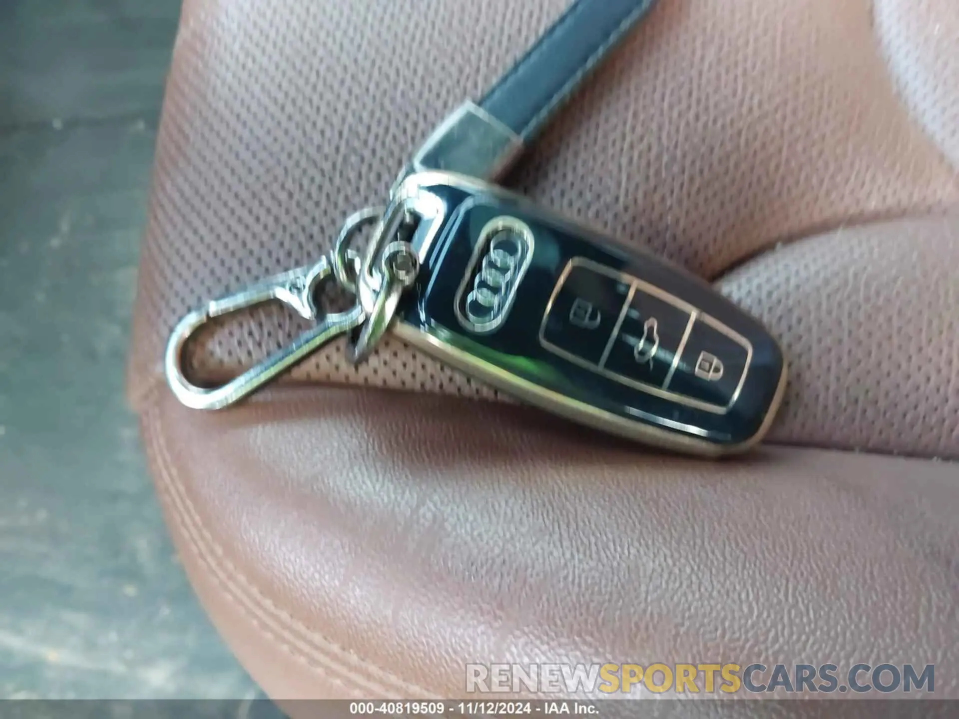 11 Photograph of a damaged car WA1LXBF75ND017721 AUDI Q7 2022