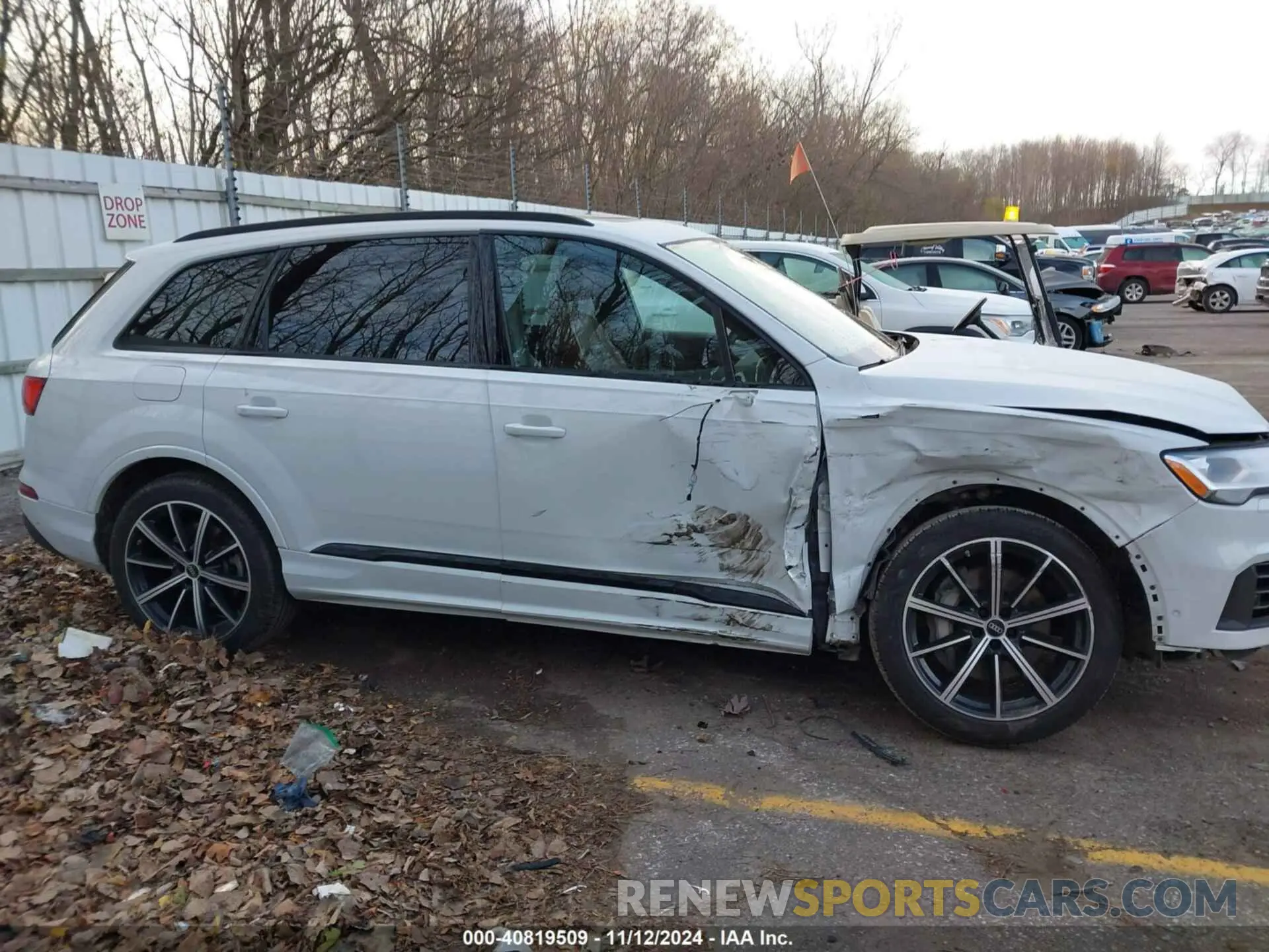 14 Photograph of a damaged car WA1LXBF75ND017721 AUDI Q7 2022