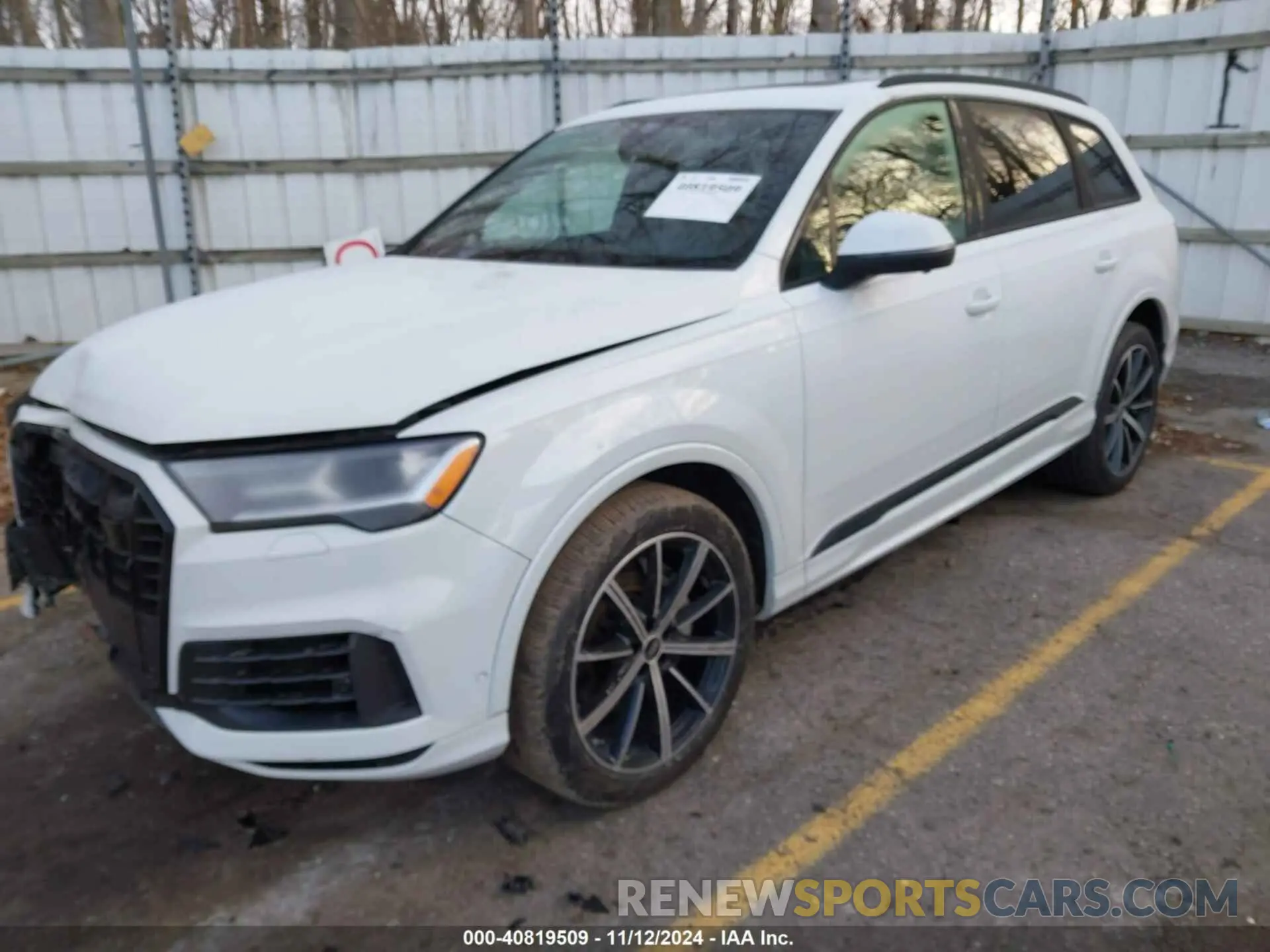 2 Photograph of a damaged car WA1LXBF75ND017721 AUDI Q7 2022