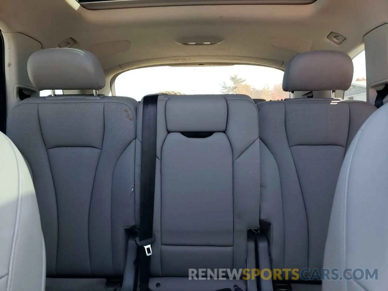 10 Photograph of a damaged car WA1LXBF76ND016075 AUDI Q7 2022
