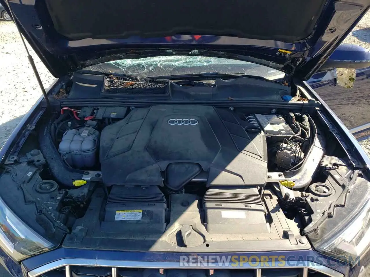 12 Photograph of a damaged car WA1LXBF76ND016075 AUDI Q7 2022