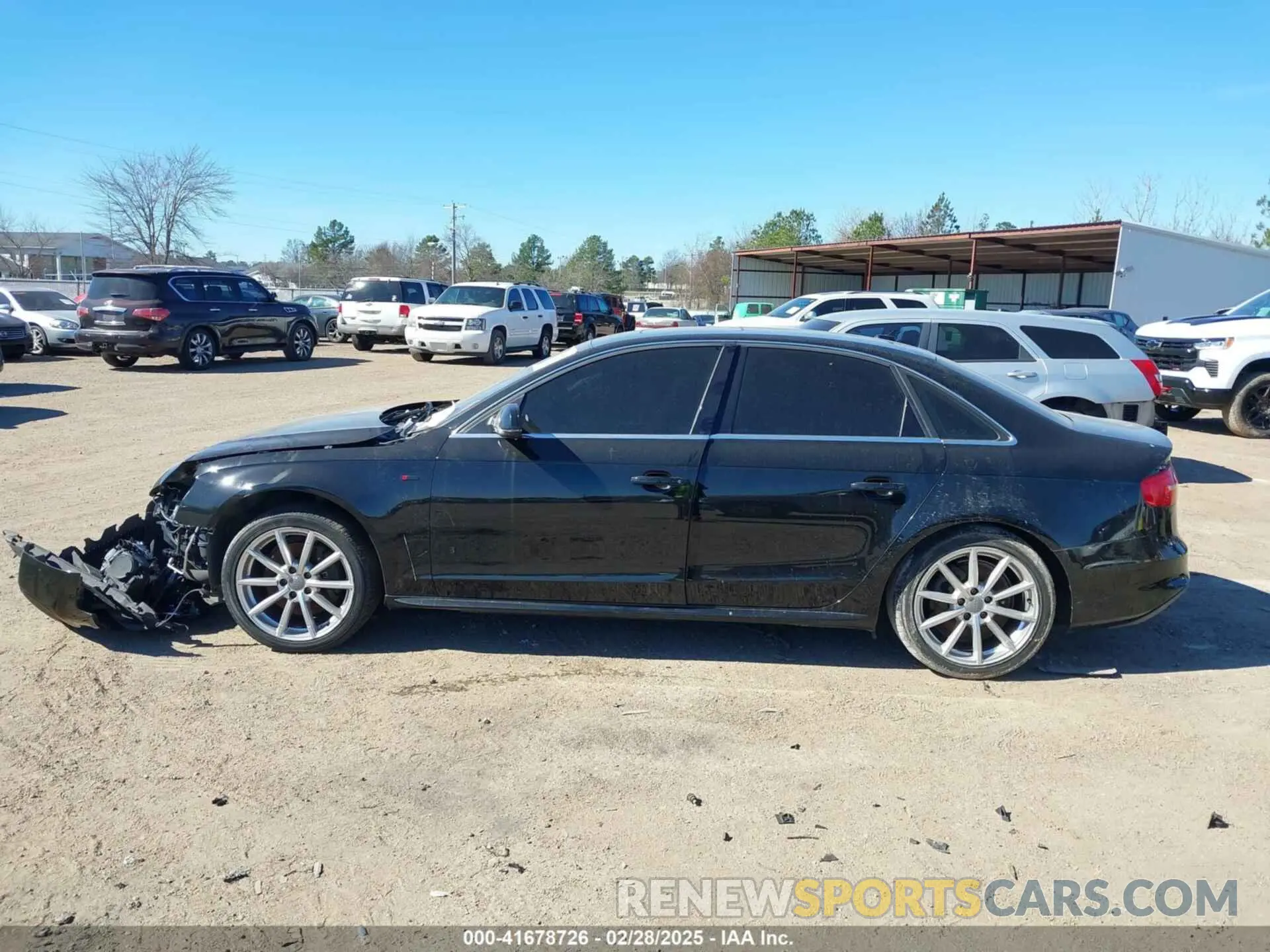 13 Photograph of a damaged car WA1LXBF77ND016229 AUDI Q7 2022