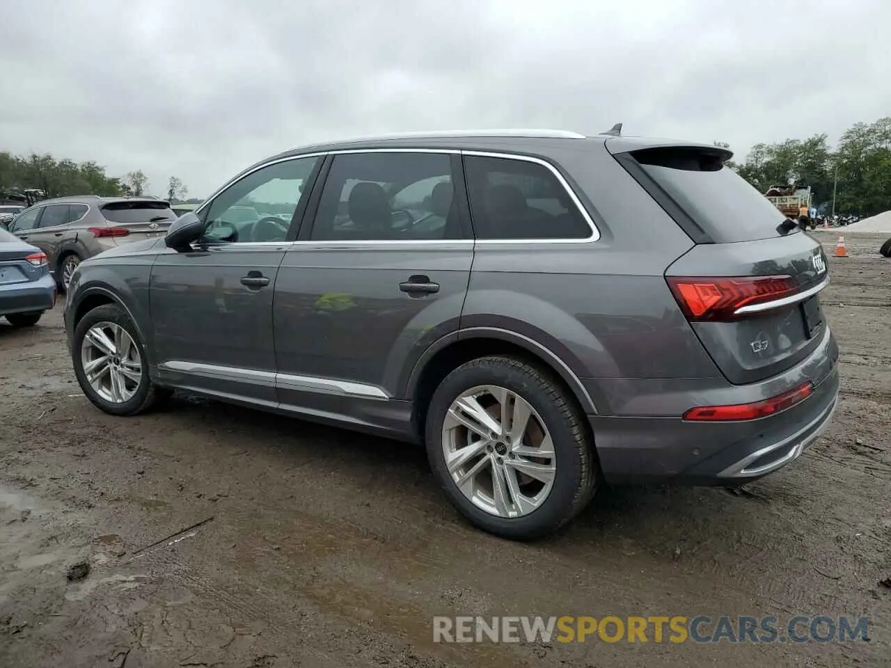 2 Photograph of a damaged car WA1LXBF77ND020393 AUDI Q7 2022