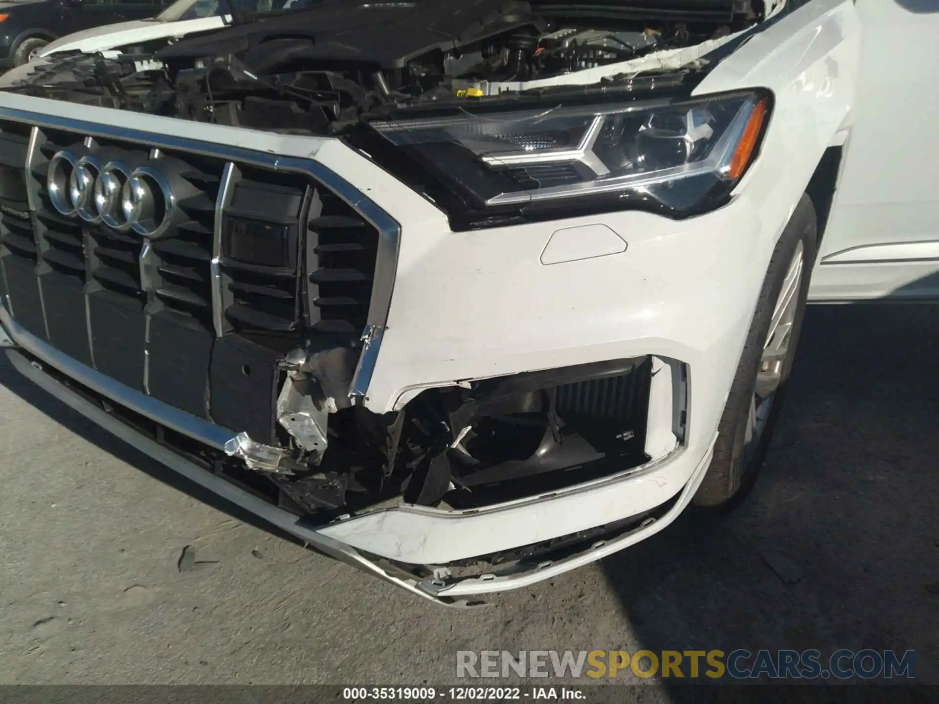 6 Photograph of a damaged car WA1LXBF7XND010473 AUDI Q7 2022