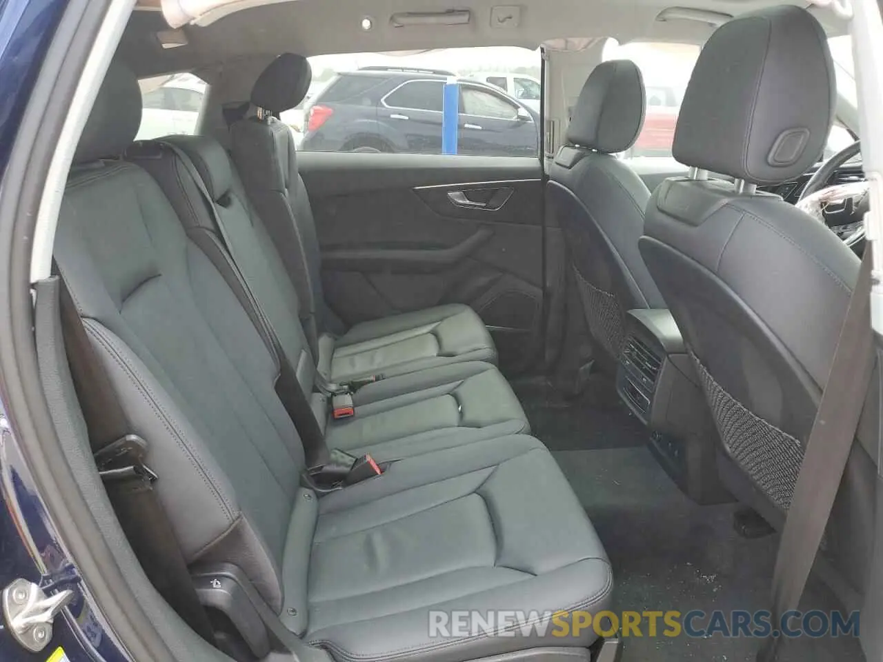 11 Photograph of a damaged car WA1LXBF7XND019268 AUDI Q7 2022
