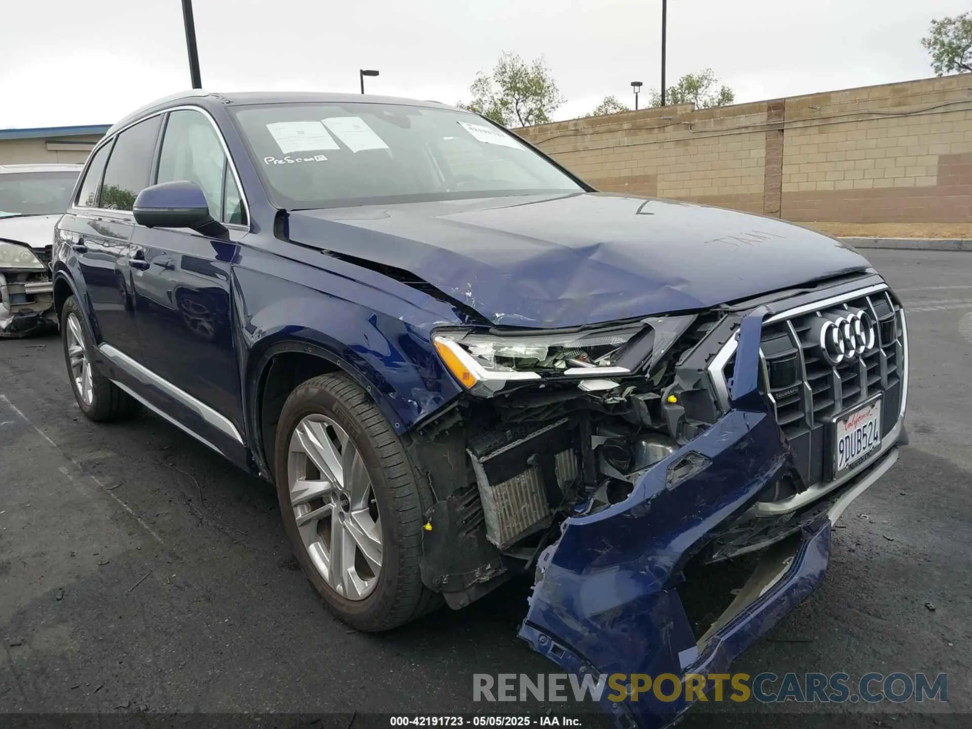 1 Photograph of a damaged car WA1LXBF7XND020534 AUDI Q7 2022