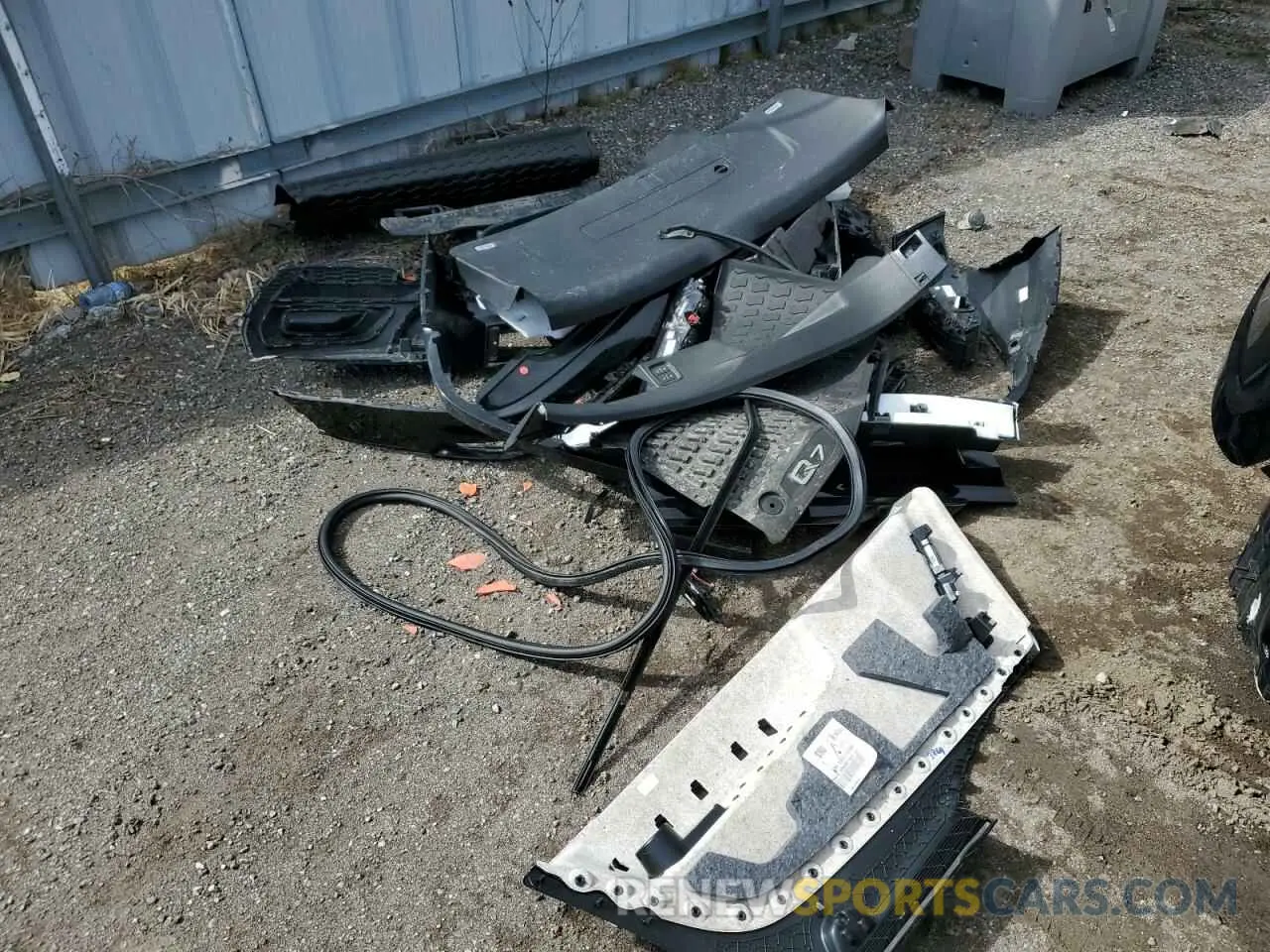 13 Photograph of a damaged car WA1MXBF75ND012197 AUDI Q7 2022