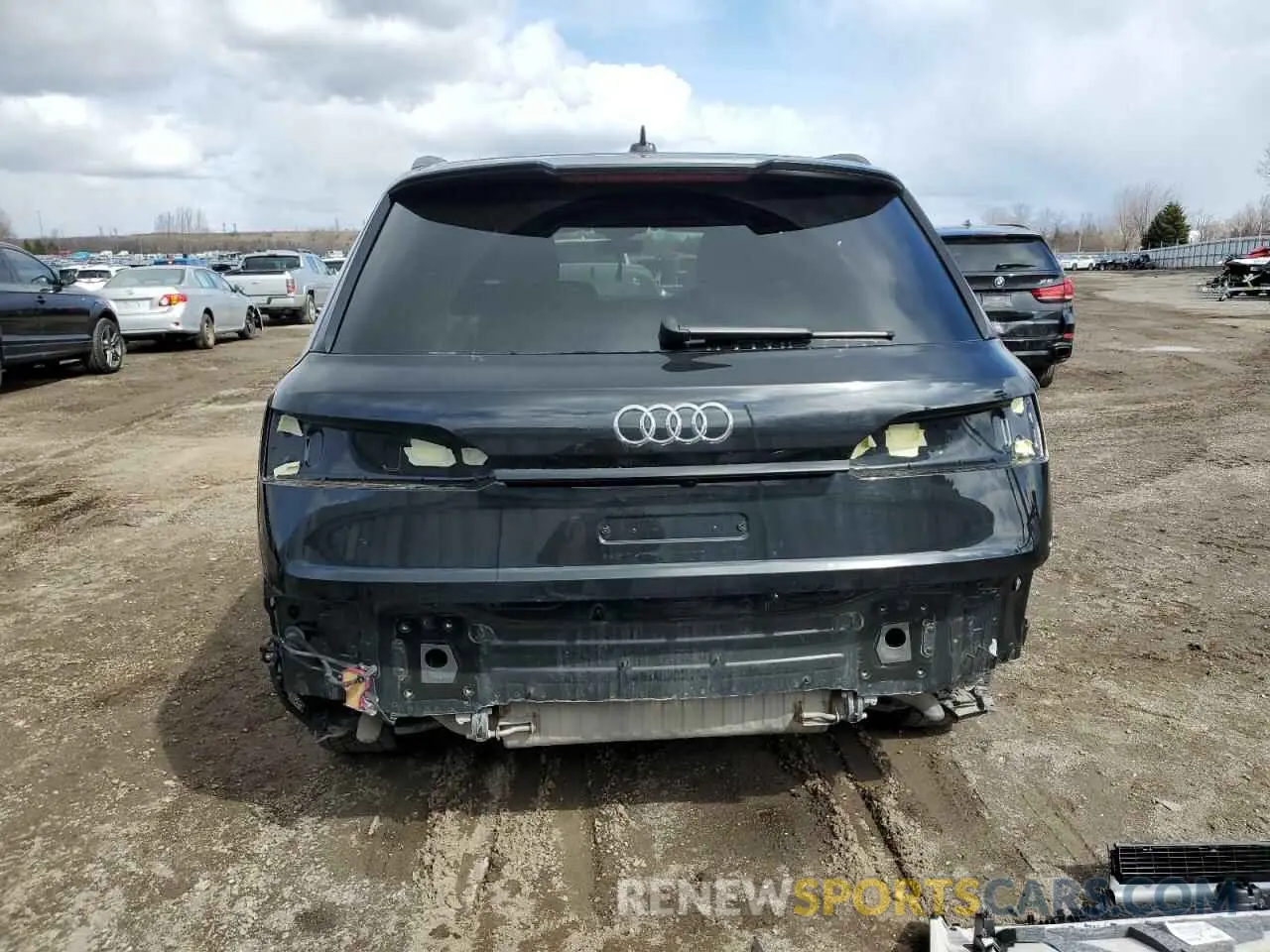 6 Photograph of a damaged car WA1MXBF75ND012197 AUDI Q7 2022