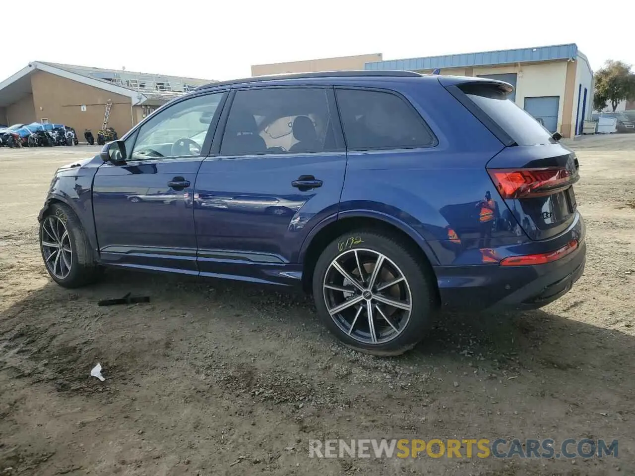 2 Photograph of a damaged car WA1VXBF71ND014341 AUDI Q7 2022