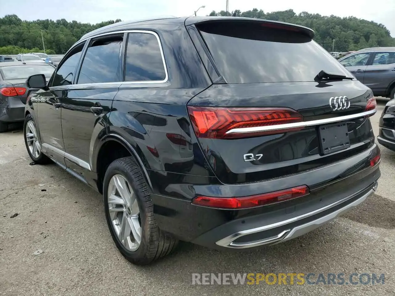 2 Photograph of a damaged car WA1ACBF73PD003659 AUDI Q7 2023