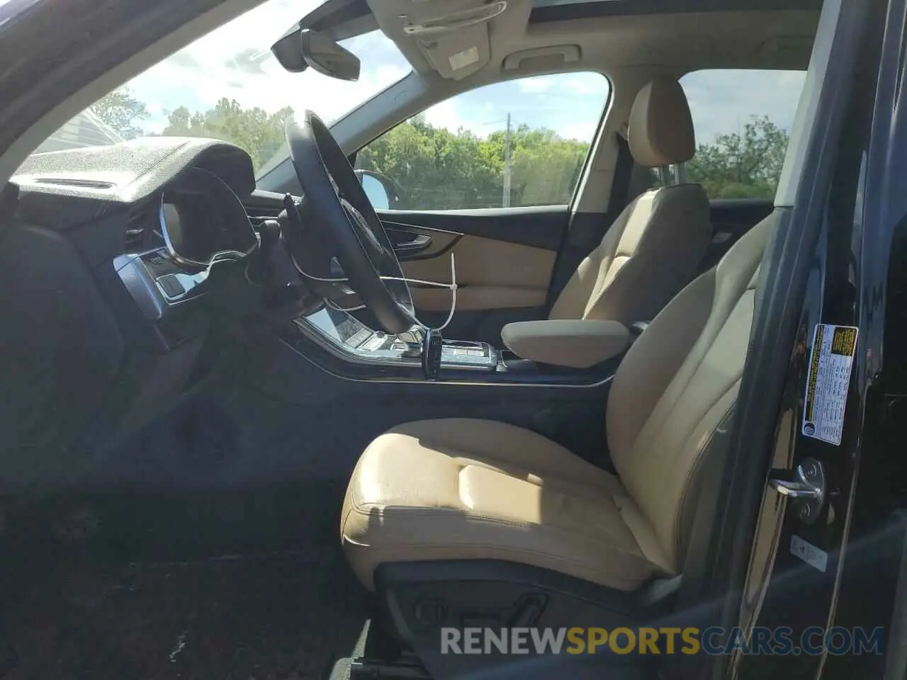7 Photograph of a damaged car WA1ACBF75PD031124 AUDI Q7 2023