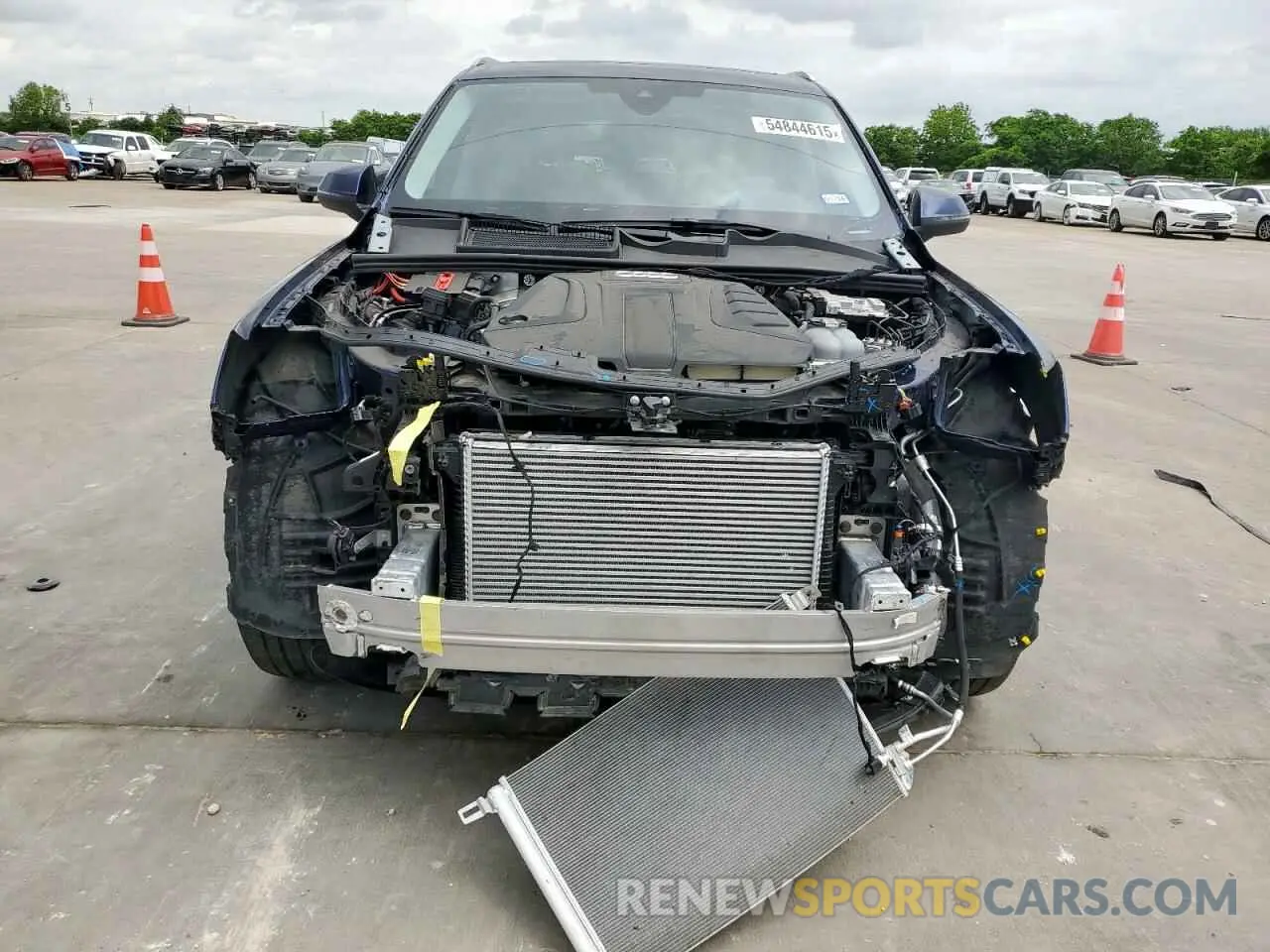 5 Photograph of a damaged car WA1ACBF76PD006622 AUDI Q7 2023