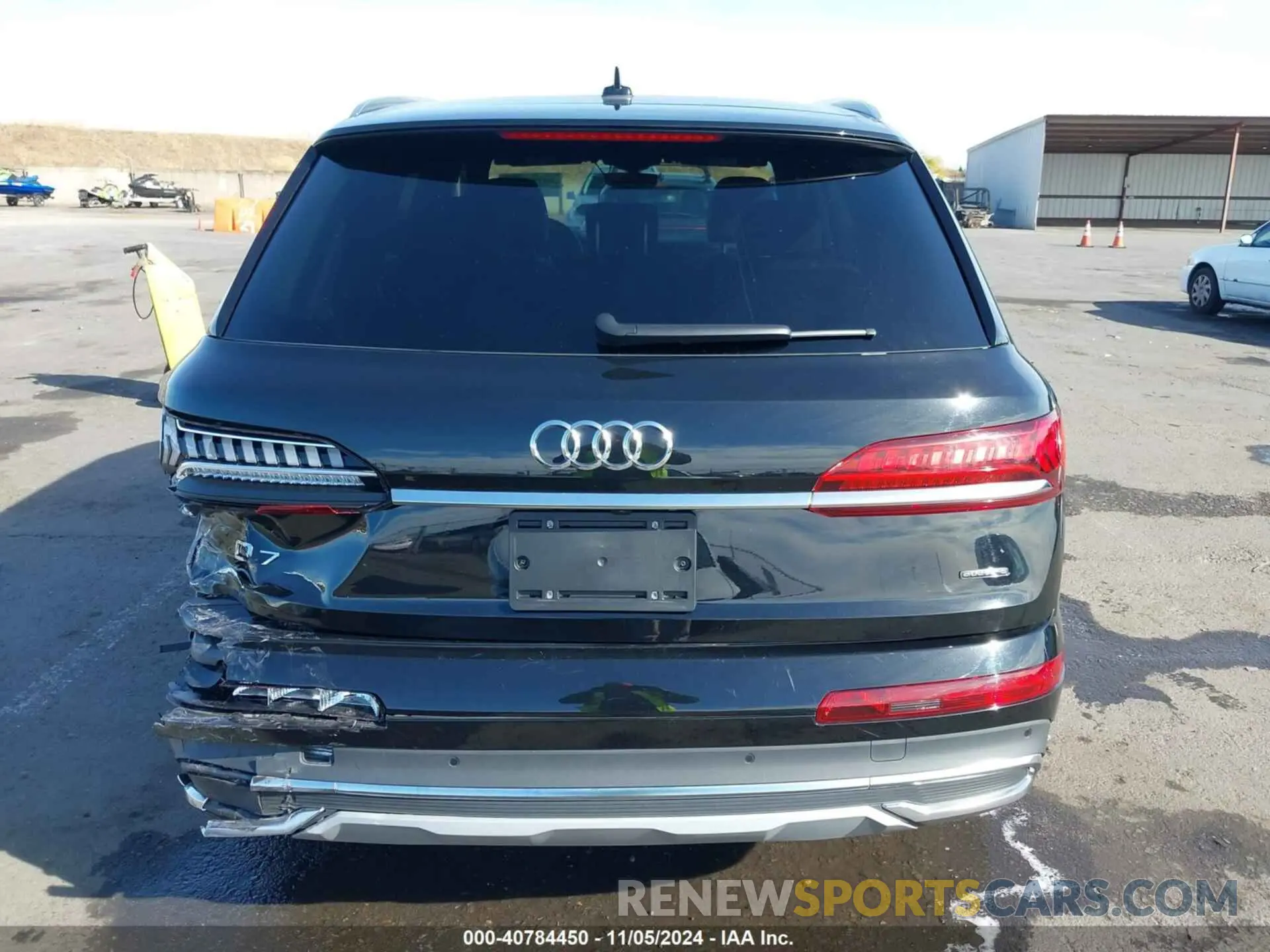 16 Photograph of a damaged car WA1ACBF7XPD014240 AUDI Q7 2023