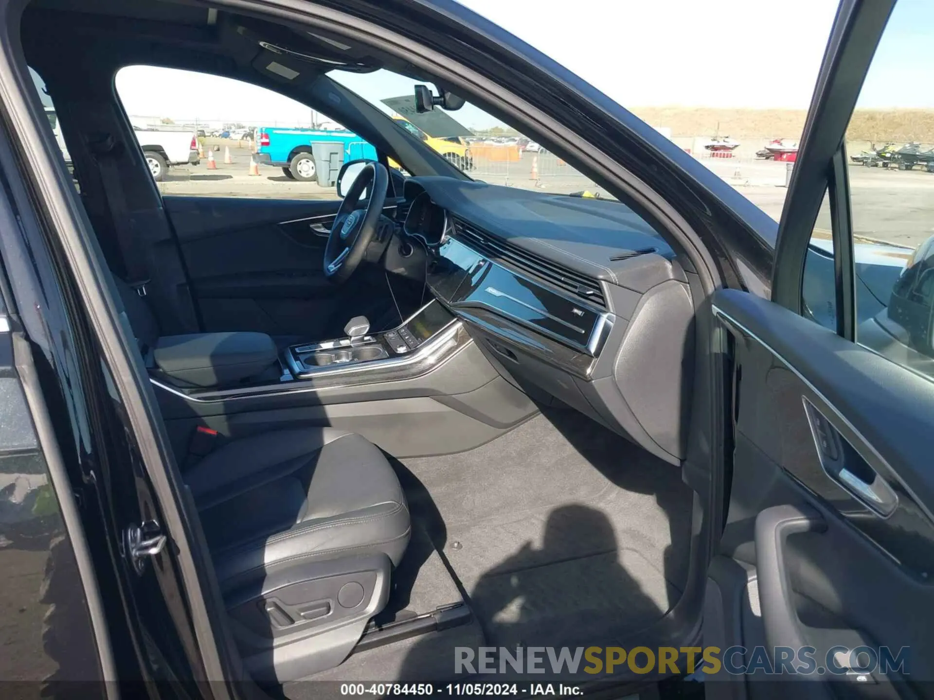 5 Photograph of a damaged car WA1ACBF7XPD014240 AUDI Q7 2023