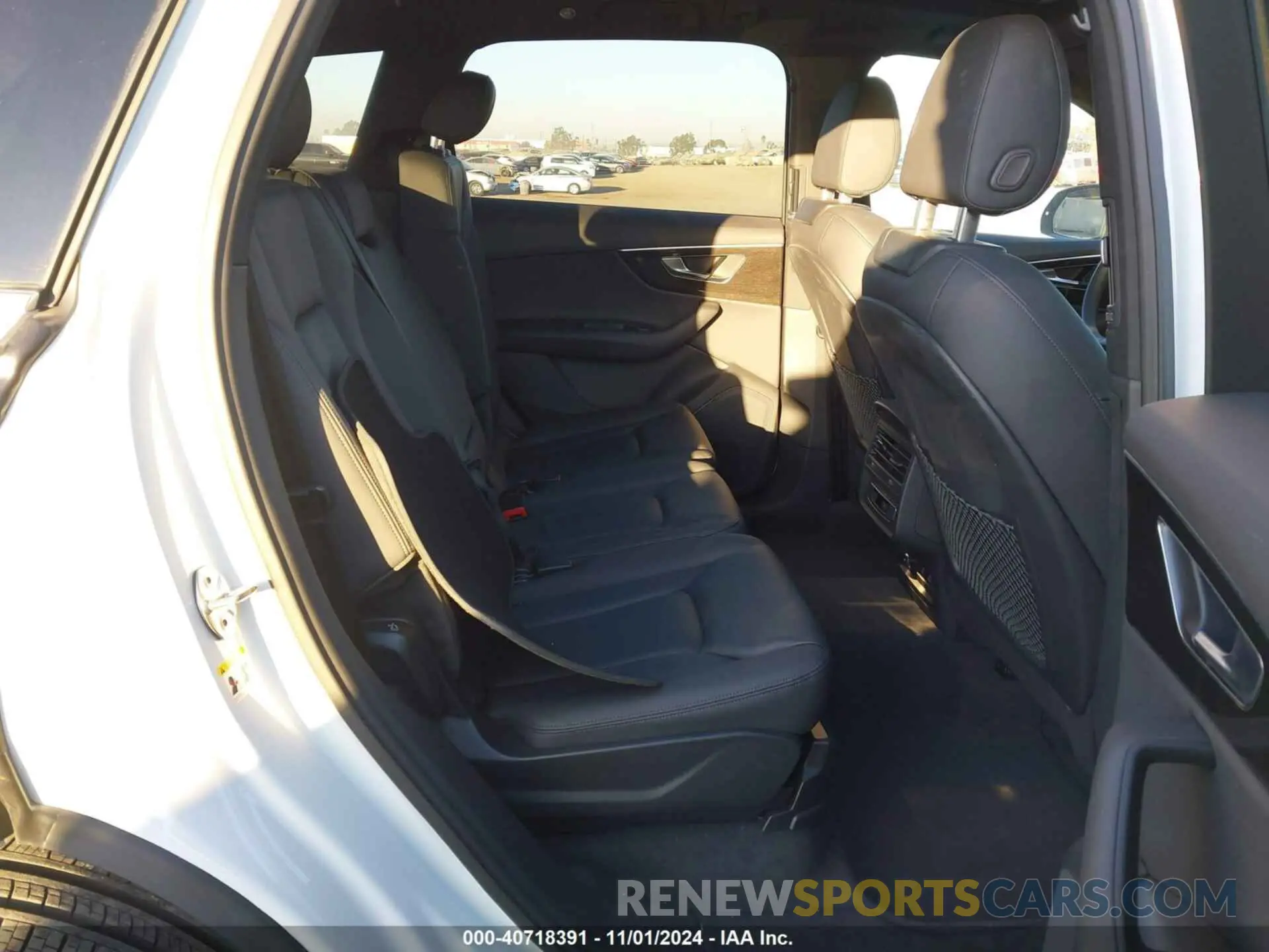 8 Photograph of a damaged car WA1AXBF70PD017877 AUDI Q7 2023