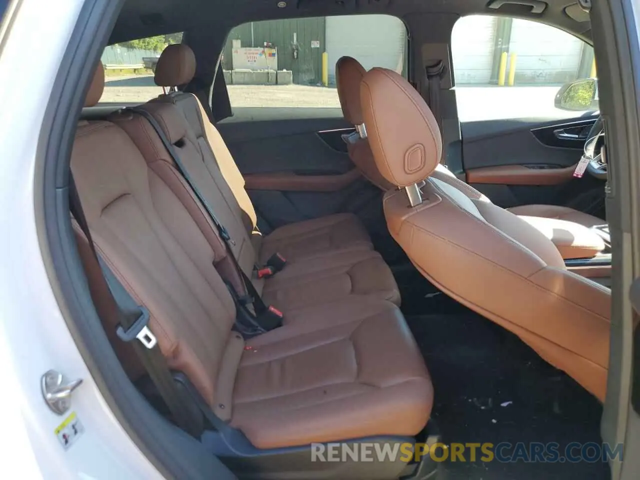 11 Photograph of a damaged car WA1AXBF77PD016497 AUDI Q7 2023