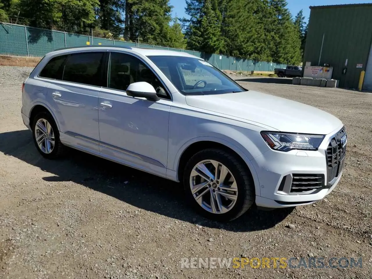 4 Photograph of a damaged car WA1AXBF77PD016497 AUDI Q7 2023