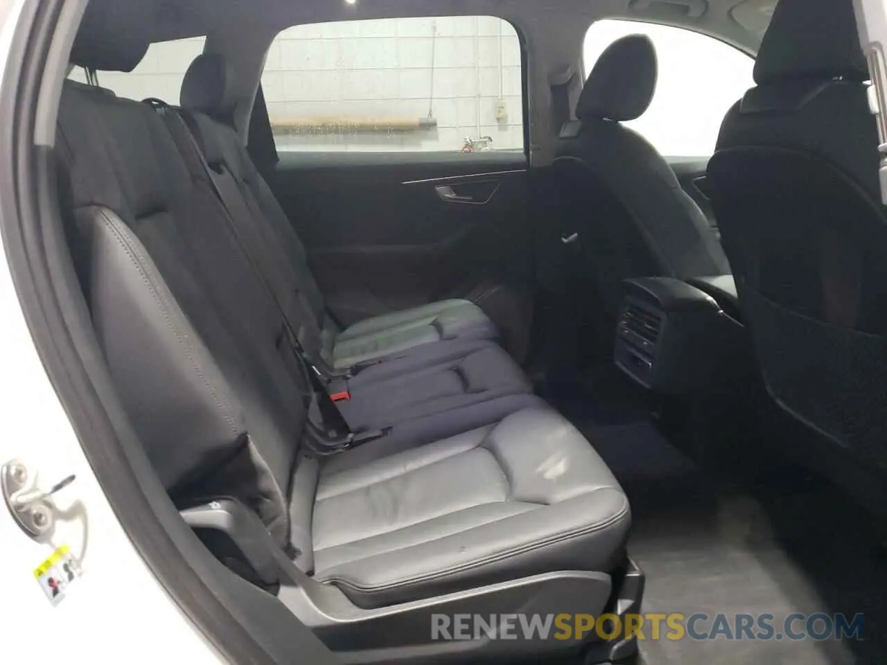 11 Photograph of a damaged car WA1AXBF78PD001698 AUDI Q7 2023