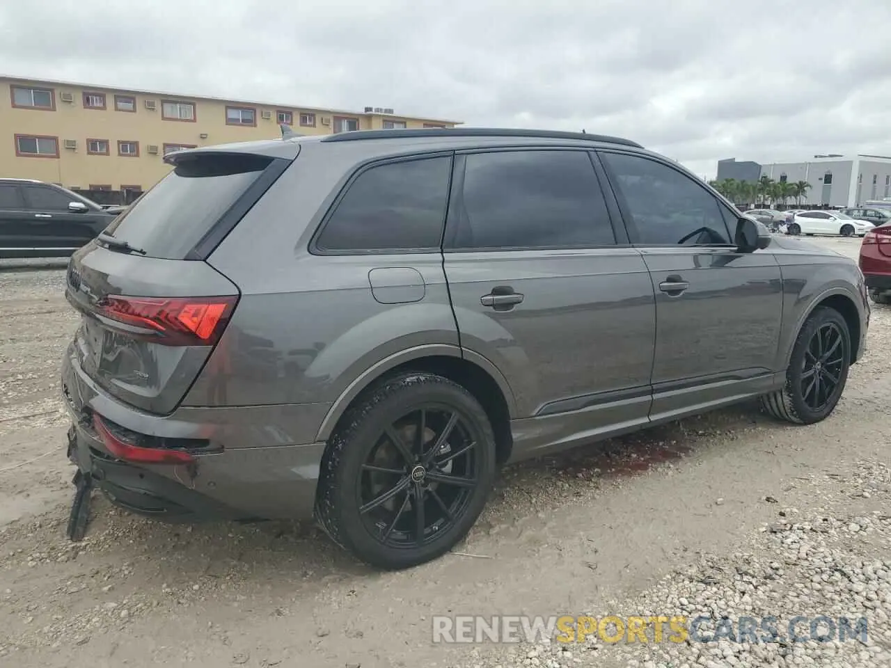 3 Photograph of a damaged car WA1LCBF71PD023112 AUDI Q7 2023