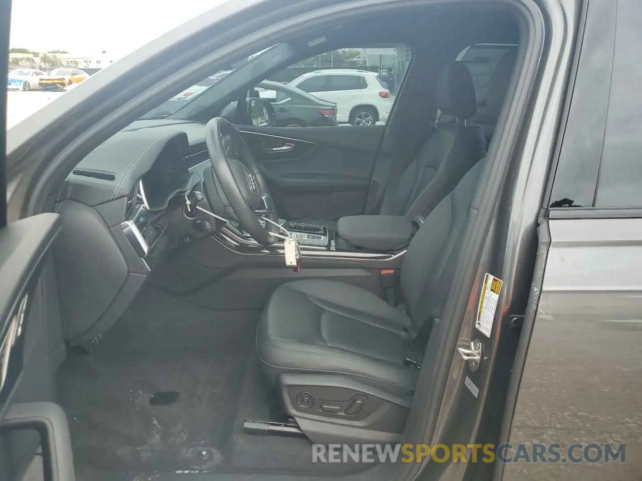 7 Photograph of a damaged car WA1LCBF71PD023112 AUDI Q7 2023