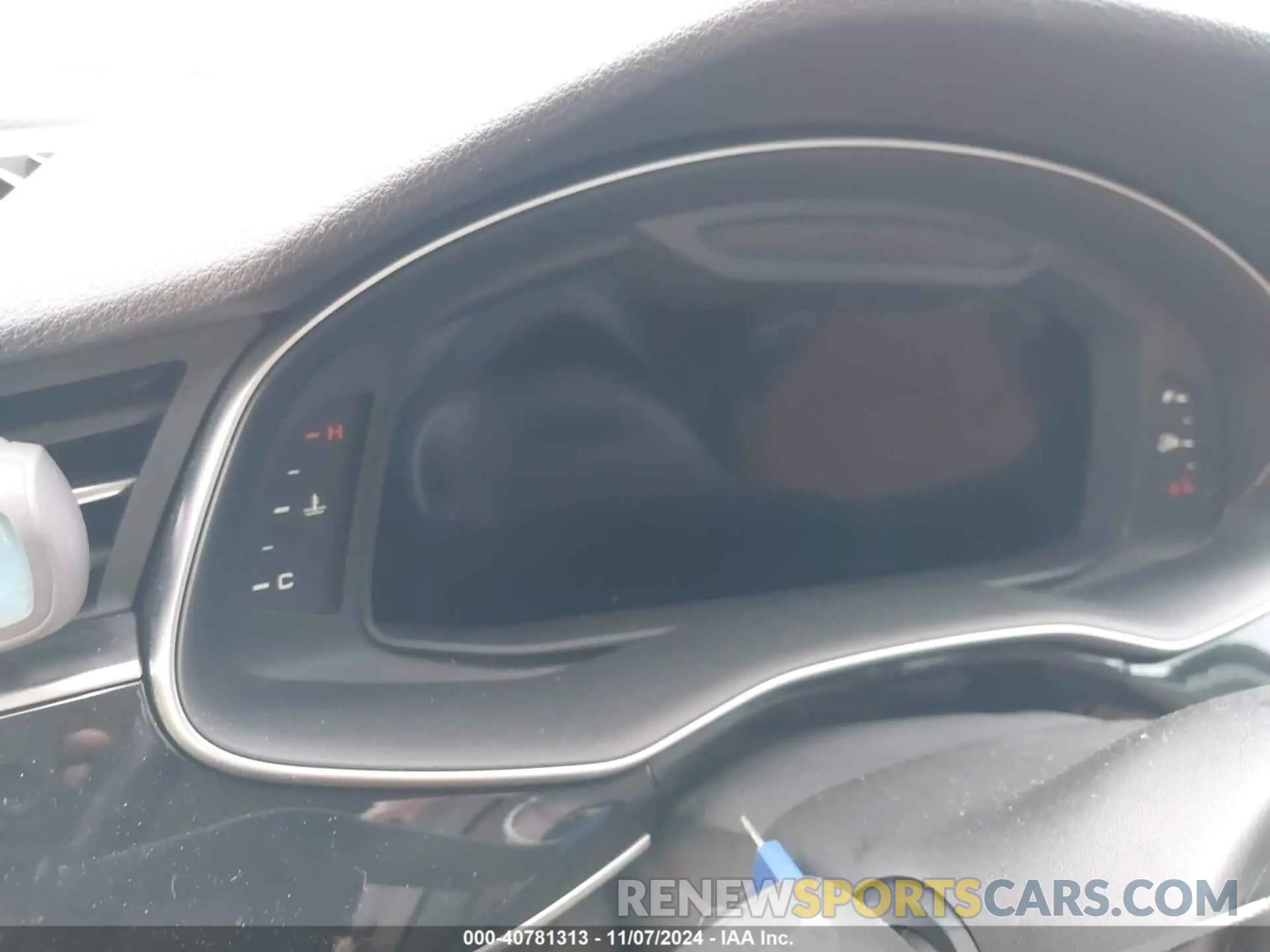 15 Photograph of a damaged car WA1LCBF72PD003399 AUDI Q7 2023
