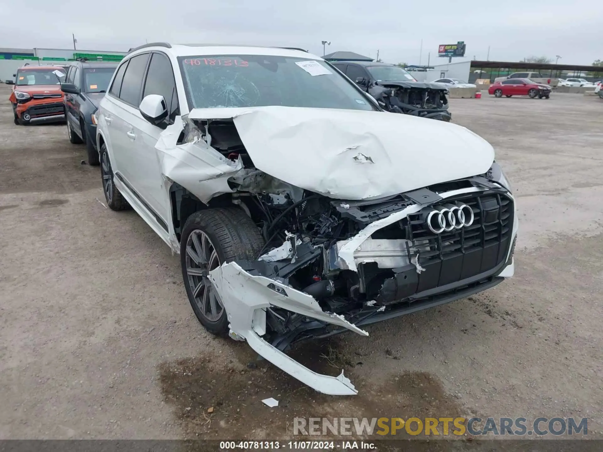6 Photograph of a damaged car WA1LCBF72PD003399 AUDI Q7 2023