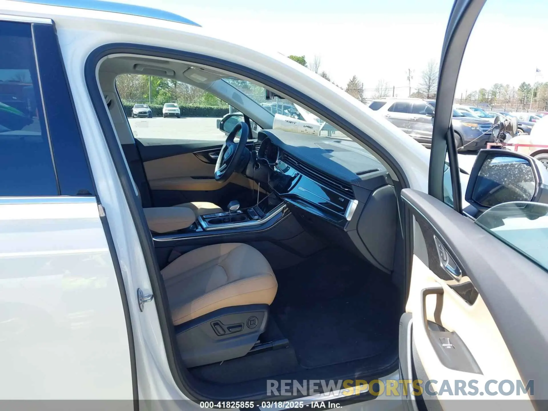 5 Photograph of a damaged car WA1LCBF72PD031042 AUDI Q7 2023