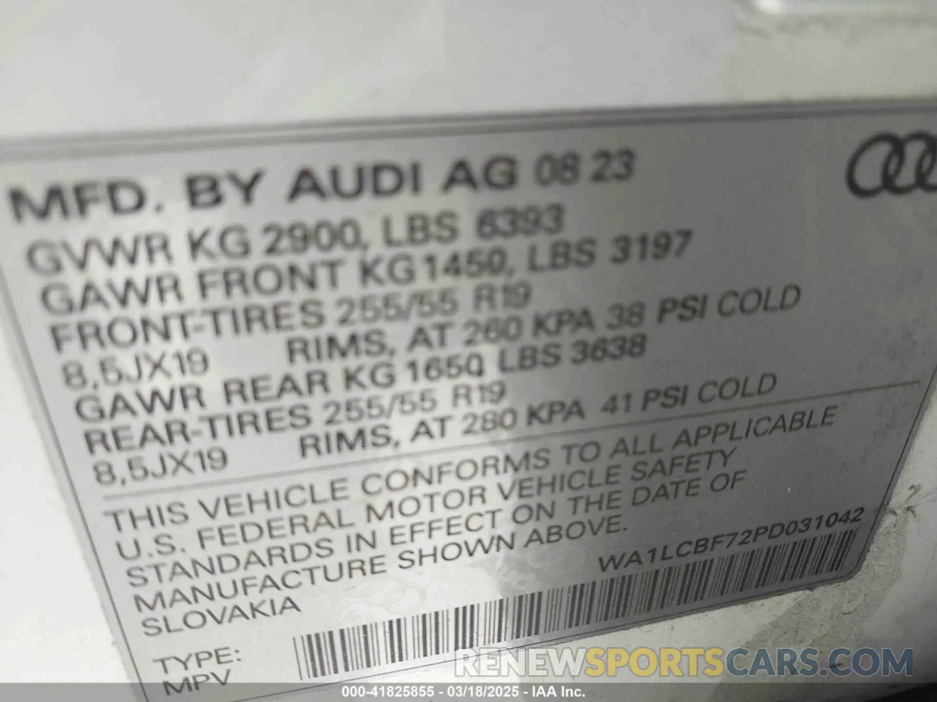 9 Photograph of a damaged car WA1LCBF72PD031042 AUDI Q7 2023