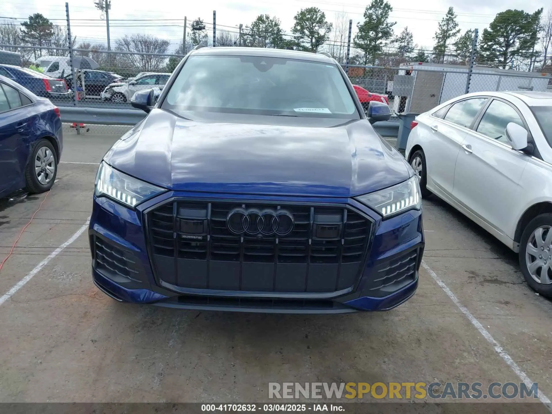 12 Photograph of a damaged car WA1LCBF76PD022585 AUDI Q7 2023