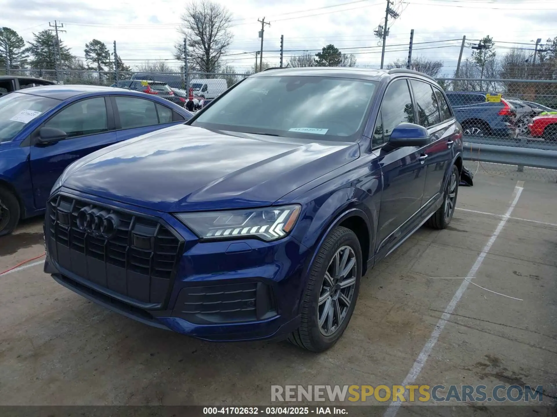 2 Photograph of a damaged car WA1LCBF76PD022585 AUDI Q7 2023