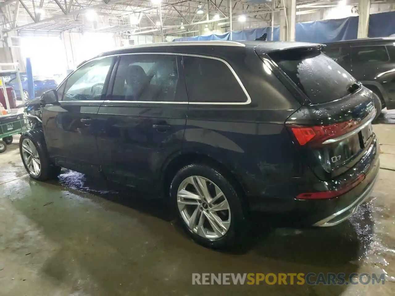 2 Photograph of a damaged car WA1LCBF77PD006198 AUDI Q7 2023