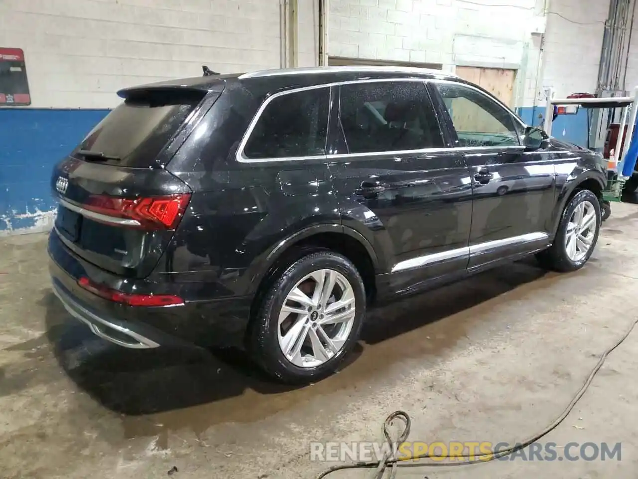 3 Photograph of a damaged car WA1LCBF77PD006198 AUDI Q7 2023