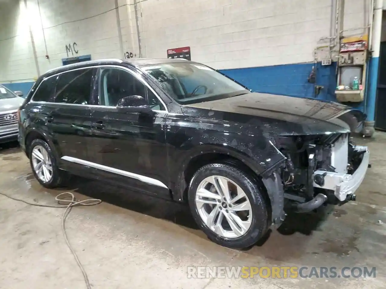 4 Photograph of a damaged car WA1LCBF77PD006198 AUDI Q7 2023