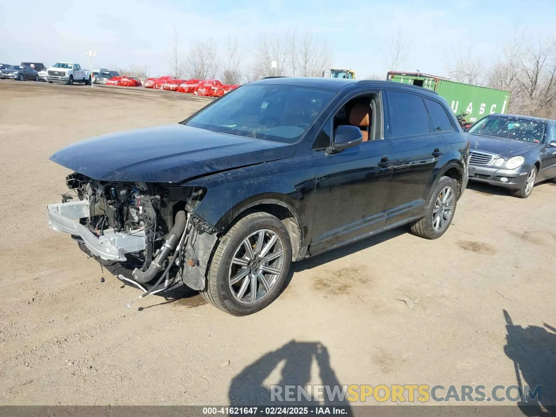 2 Photograph of a damaged car WA1LCBF77PD021834 AUDI Q7 2023