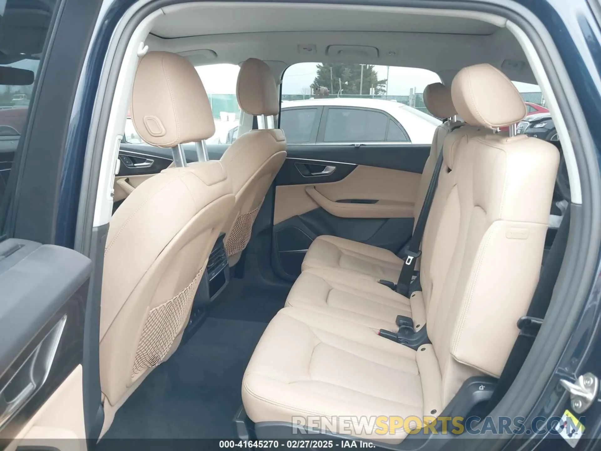 8 Photograph of a damaged car WA1LCBF77PD022093 AUDI Q7 2023