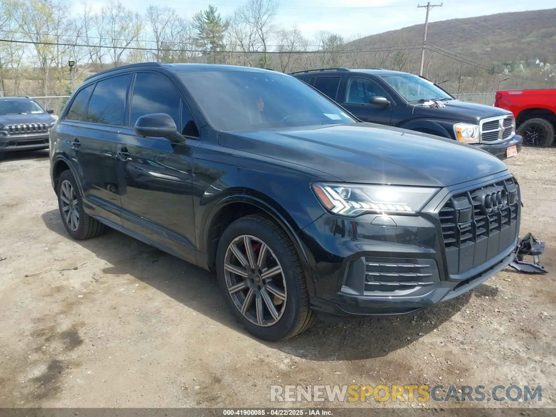 1 Photograph of a damaged car WA1LCBF77PD031019 AUDI Q7 2023