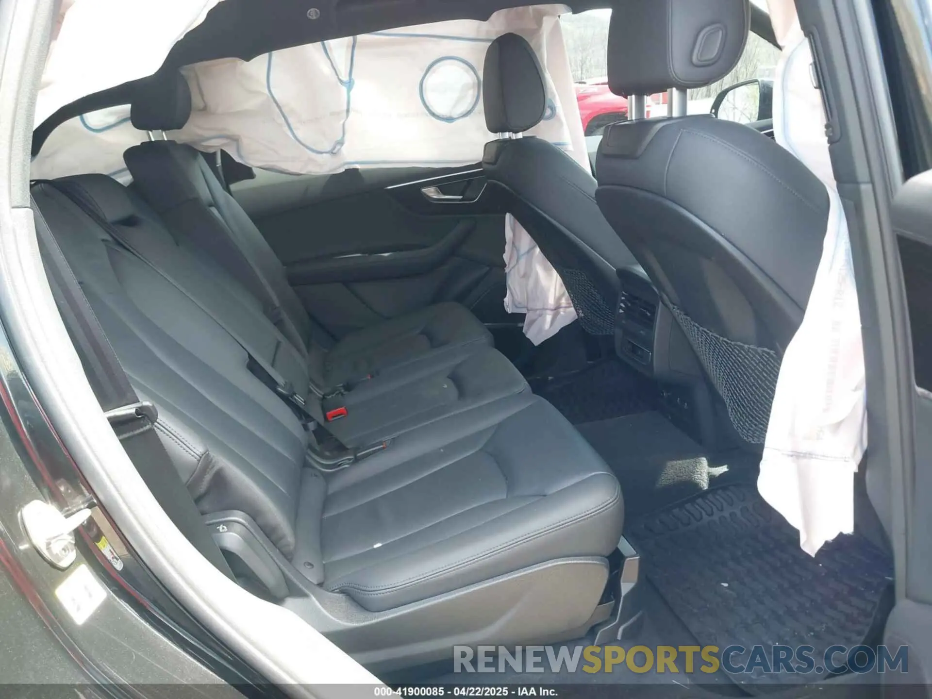 8 Photograph of a damaged car WA1LCBF77PD031019 AUDI Q7 2023