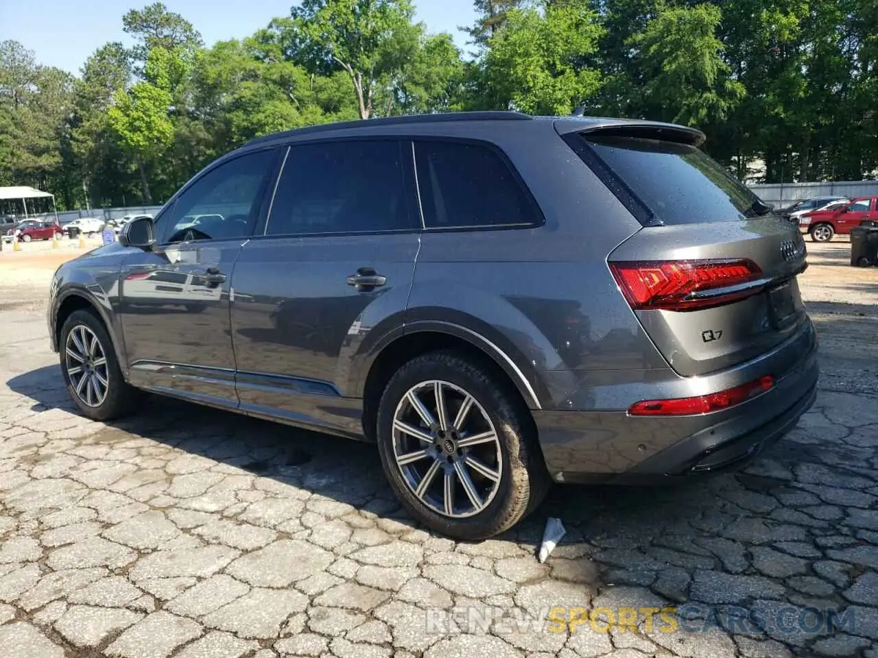 2 Photograph of a damaged car WA1LCBF79PD014979 AUDI Q7 2023