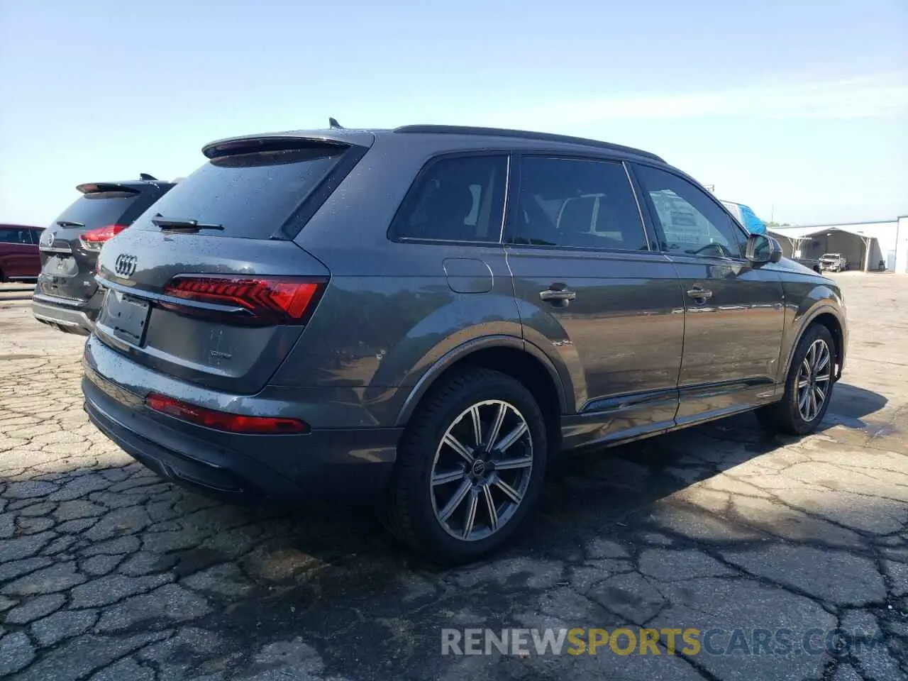 3 Photograph of a damaged car WA1LCBF79PD014979 AUDI Q7 2023