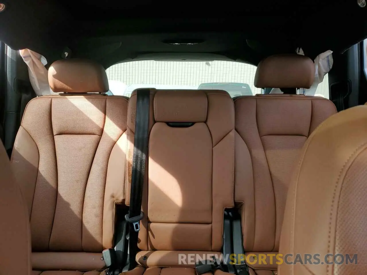 10 Photograph of a damaged car WA1LCBF79PD029871 AUDI Q7 2023